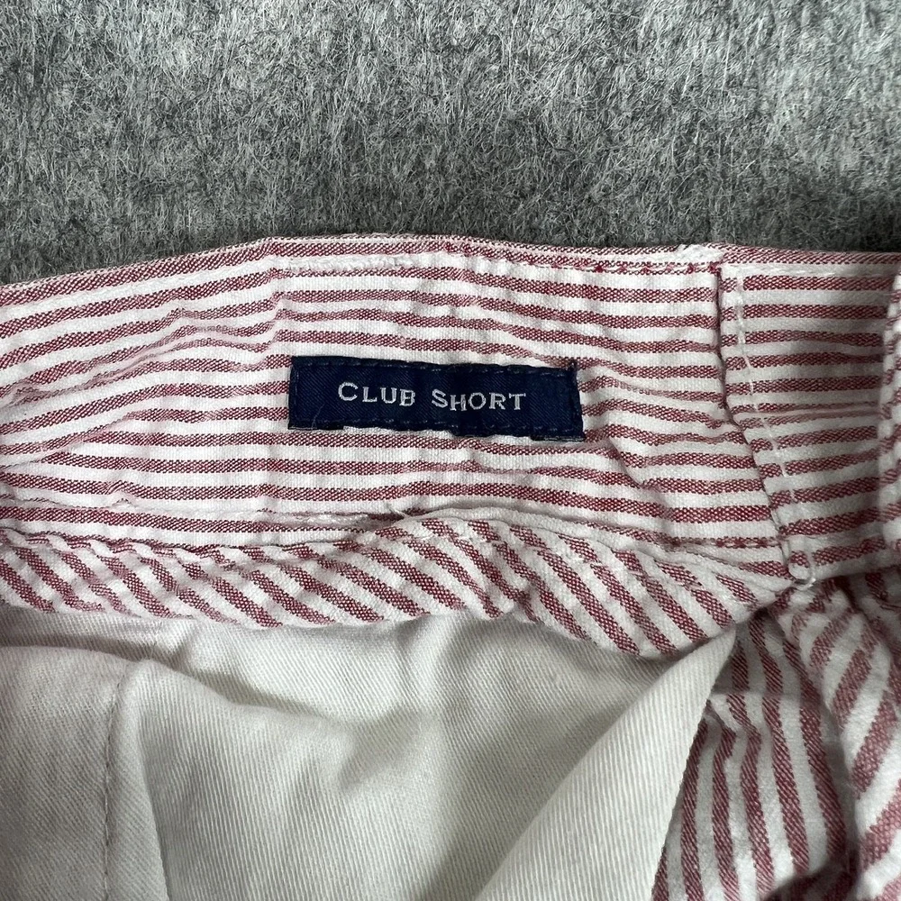 Vineyard Vines tag says